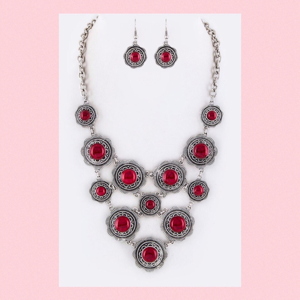 Sale: Pave Stone Disks Necklace Earring Set - Picture 5 of 8